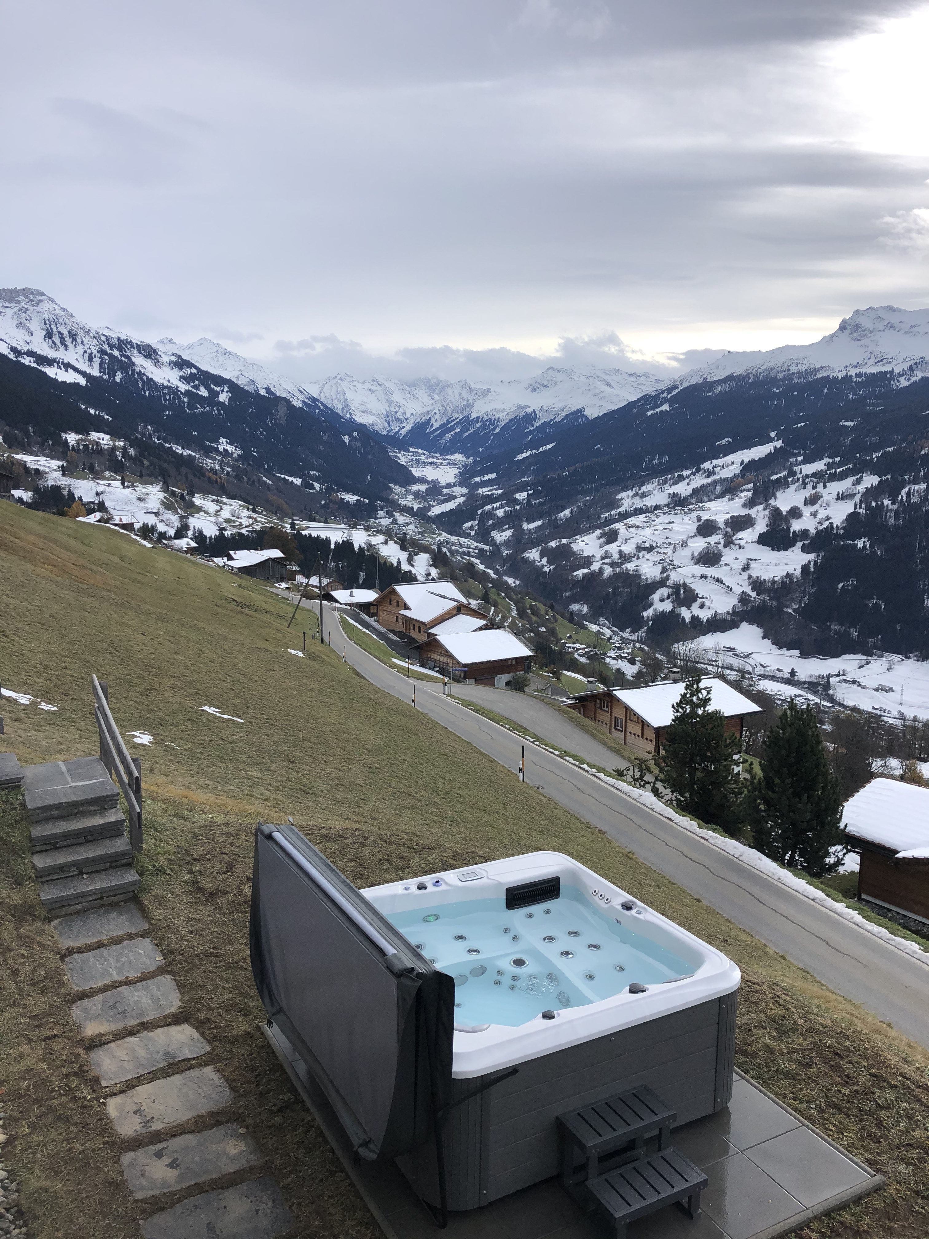 Whirlpool freistehend RRV Amriswil